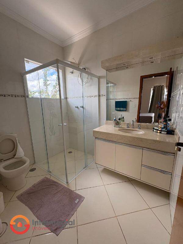Casa à venda no Portal dos Lagos: 