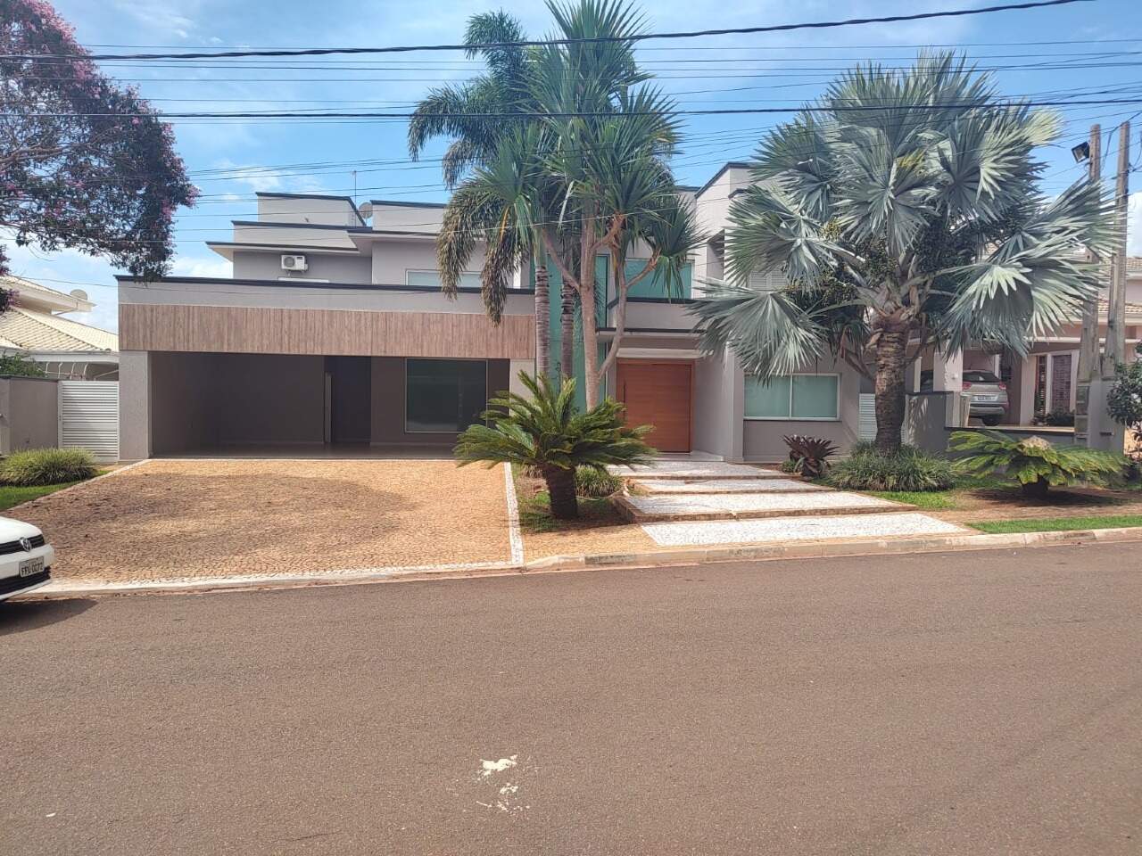 Casa à venda no Residencial Flora Ville: 