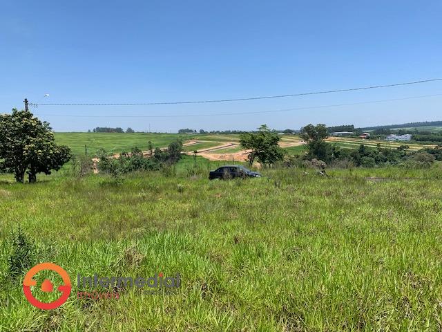 Terreno à venda no Terra de Santa Cruz I: 