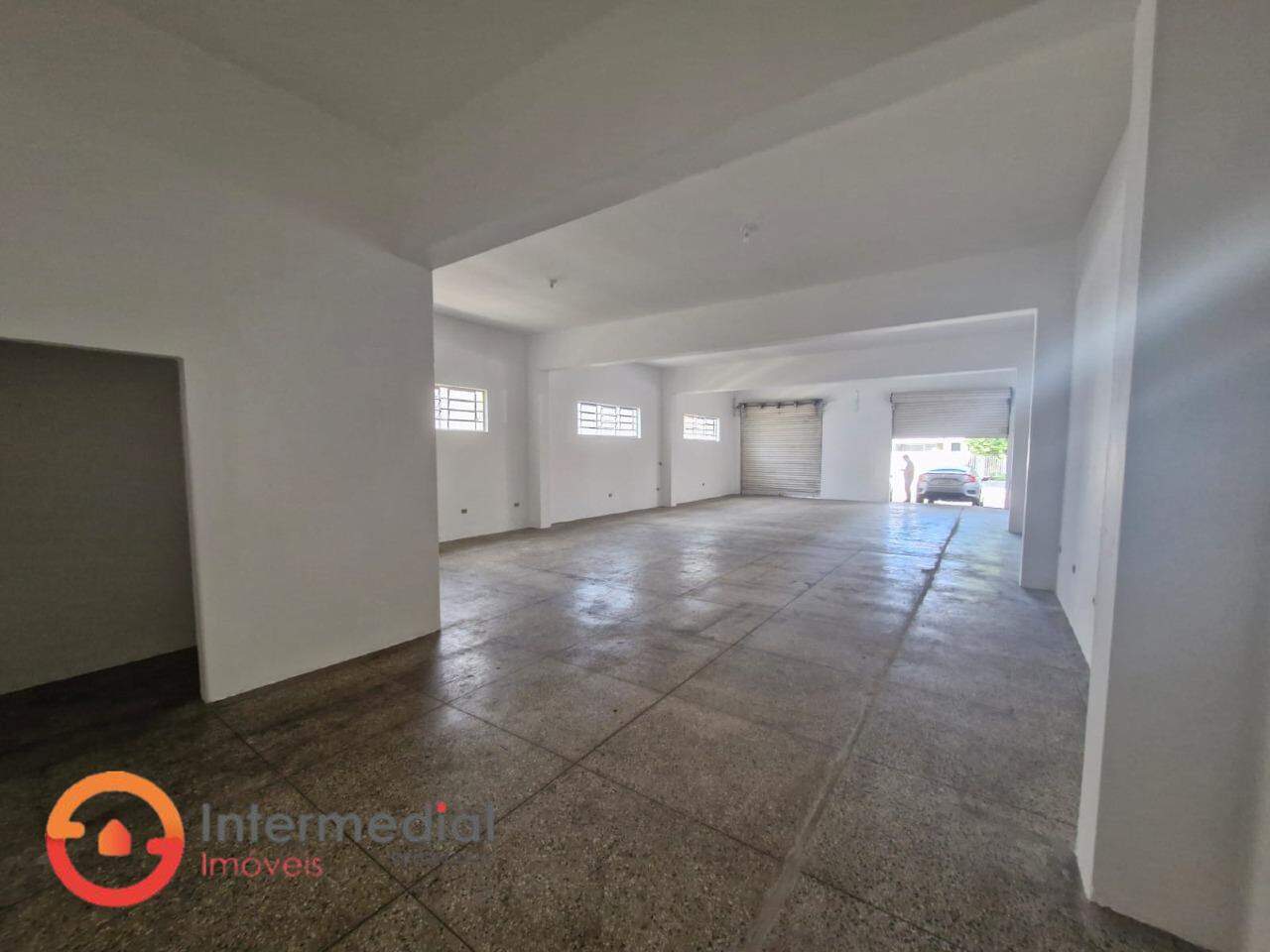 Salão para aluguel no Parque Residencial Esplanada: 