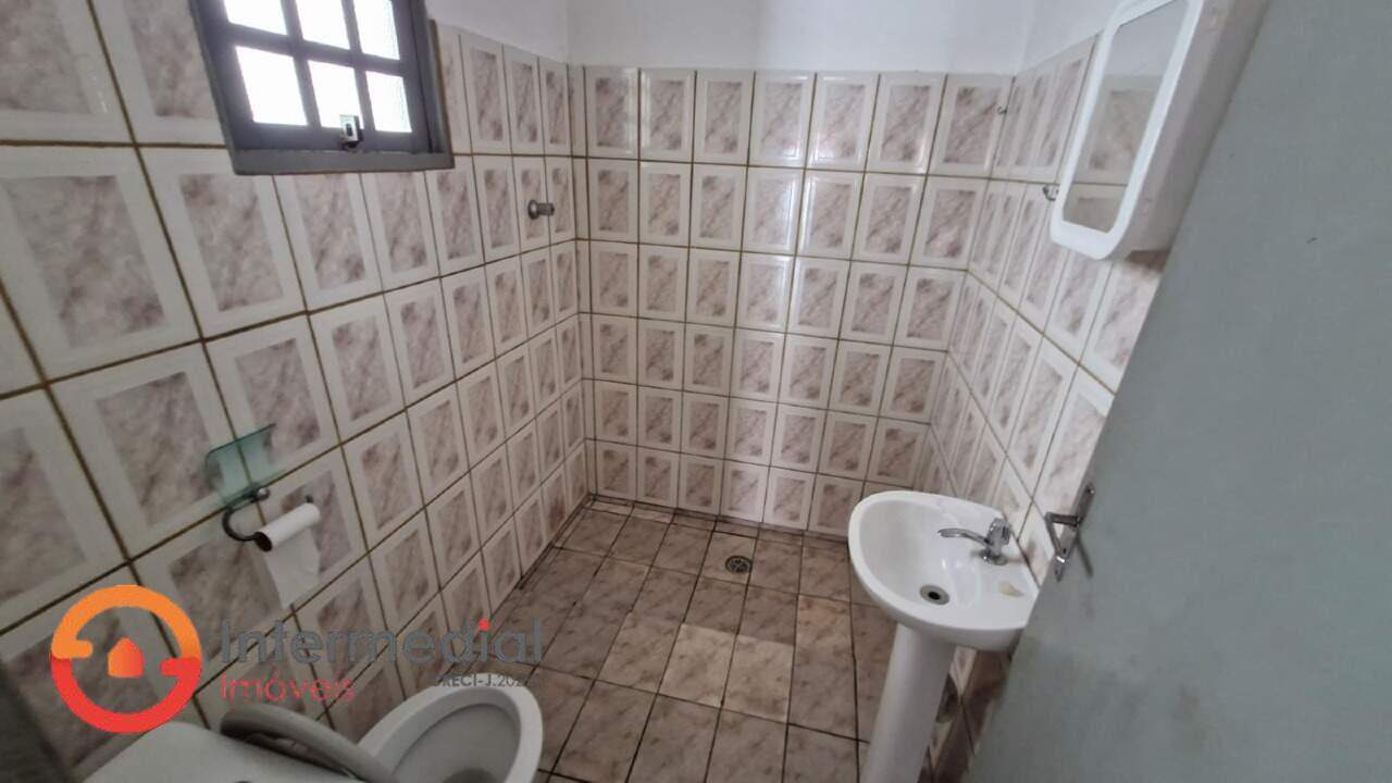 Sala para aluguel no Chácara Labronici: 