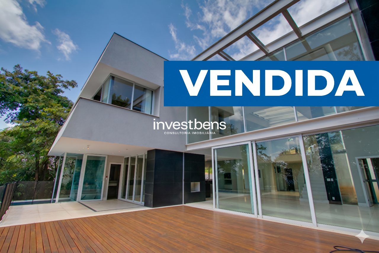 Casa em condomínio à venda no Quintas Do Sol: 