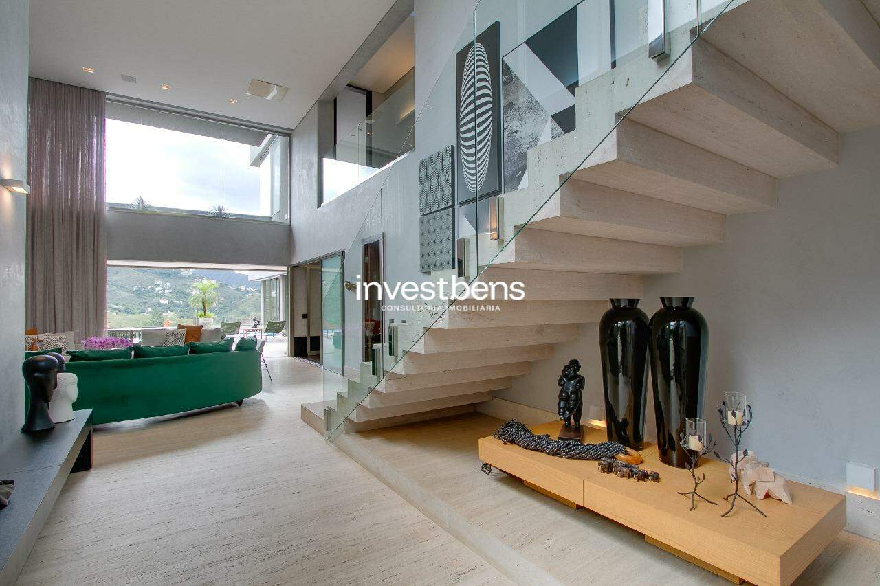 Casa à venda no Vale dos Cristais: 