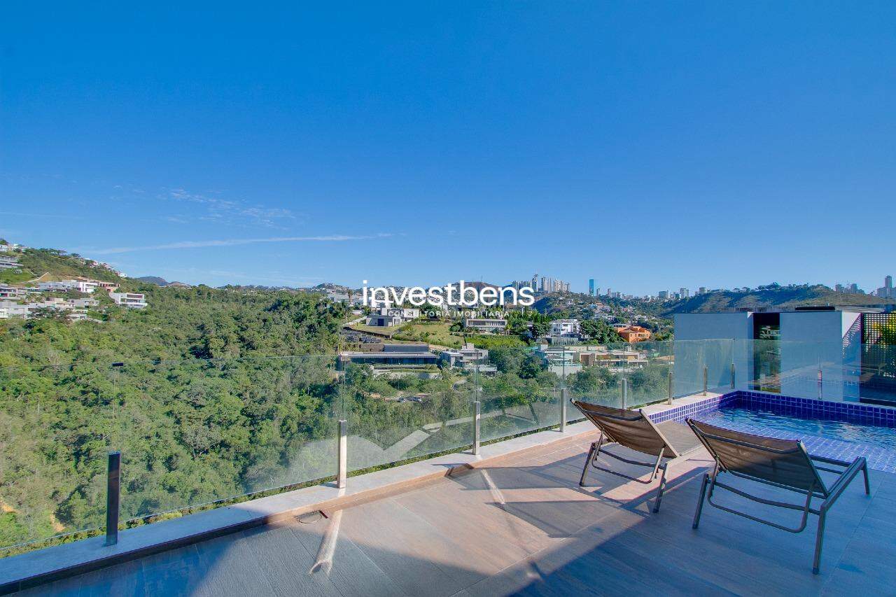 Casa à venda no Vale dos Cristais: 