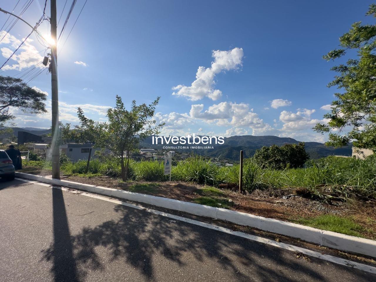 Lote em condomínio à venda no Mirante da Mata: 