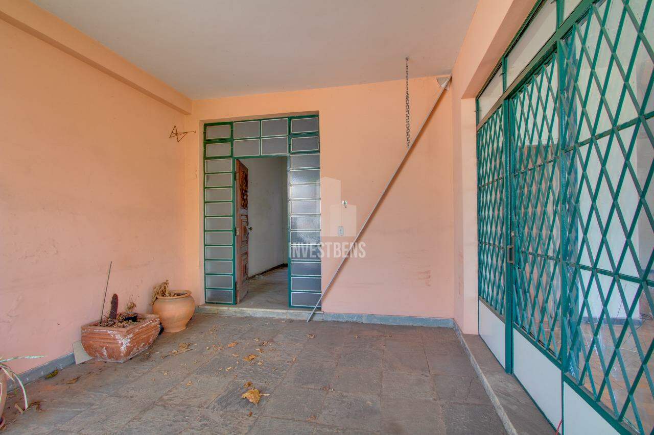 Casa à venda no Gutierrez: 