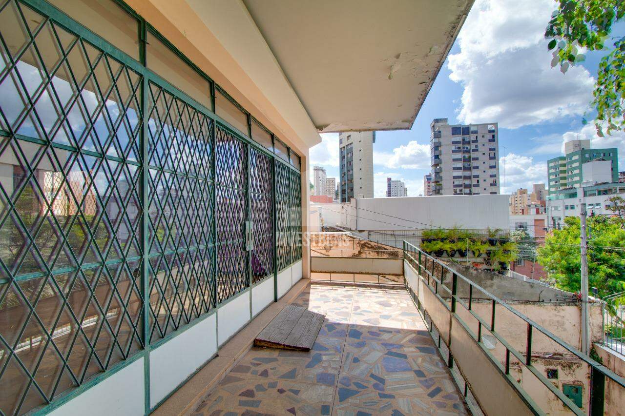 Casa à venda no Gutierrez: 