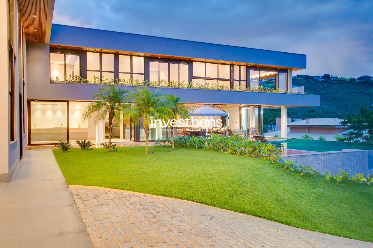 Casa em condomínio à venda no Vale dos Cristais: 