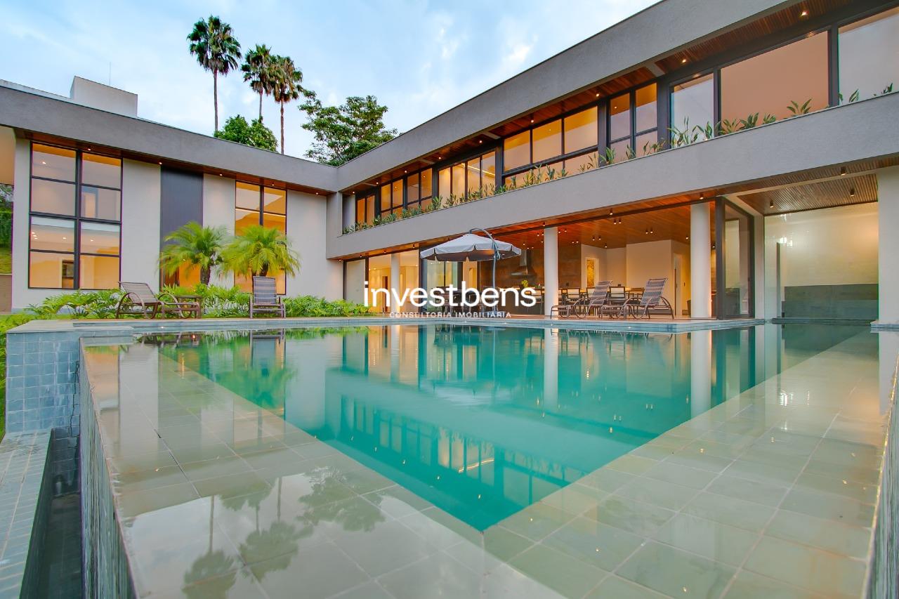 Casa em condomínio à venda no Vale dos Cristais: 