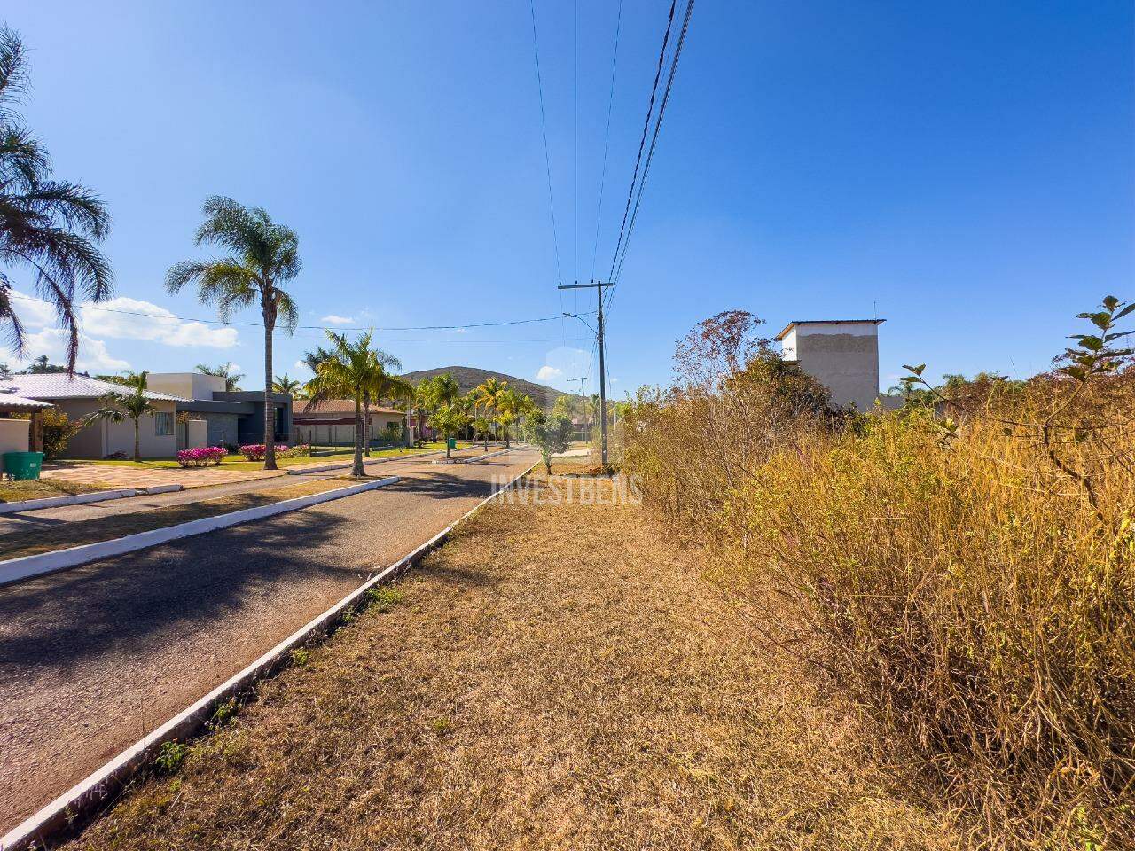 Lote em condomínio à venda no Ville des Lacs: 