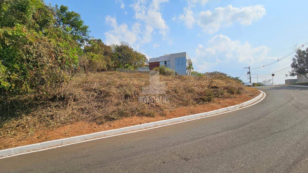 Lote em condomínio à venda no Mirante da Mata: 