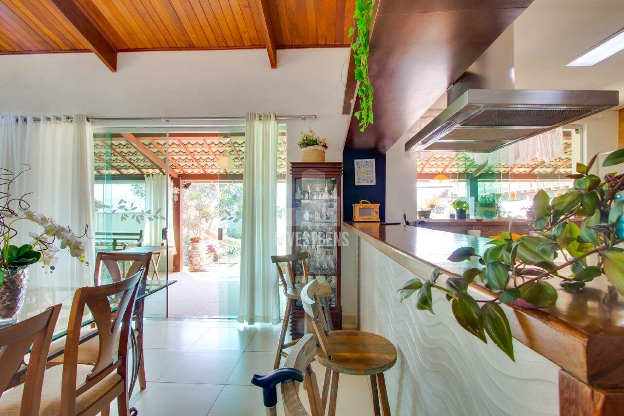Casa à venda no Ville des Lacs: 
