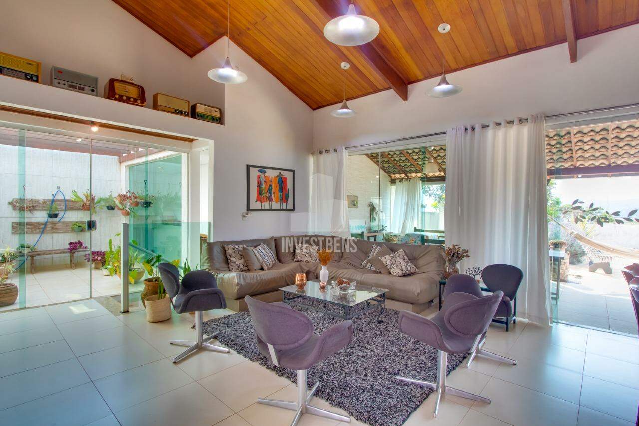 Casa à venda no Ville des Lacs: 