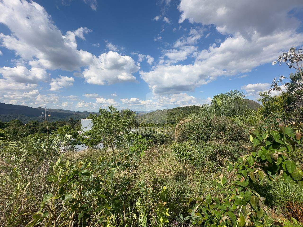 Lote em condomínio à venda no Mirante da Mata: 