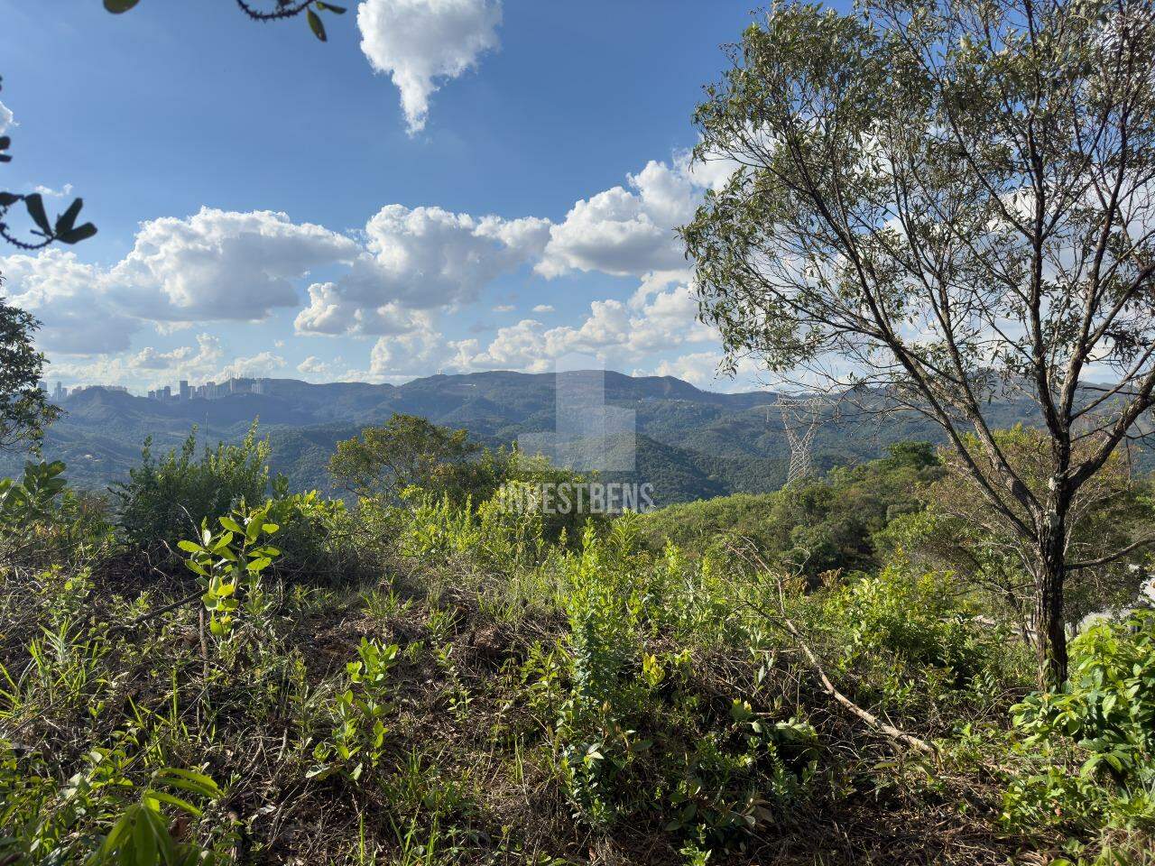 Lote em condomínio à venda no Mirante da Mata: 