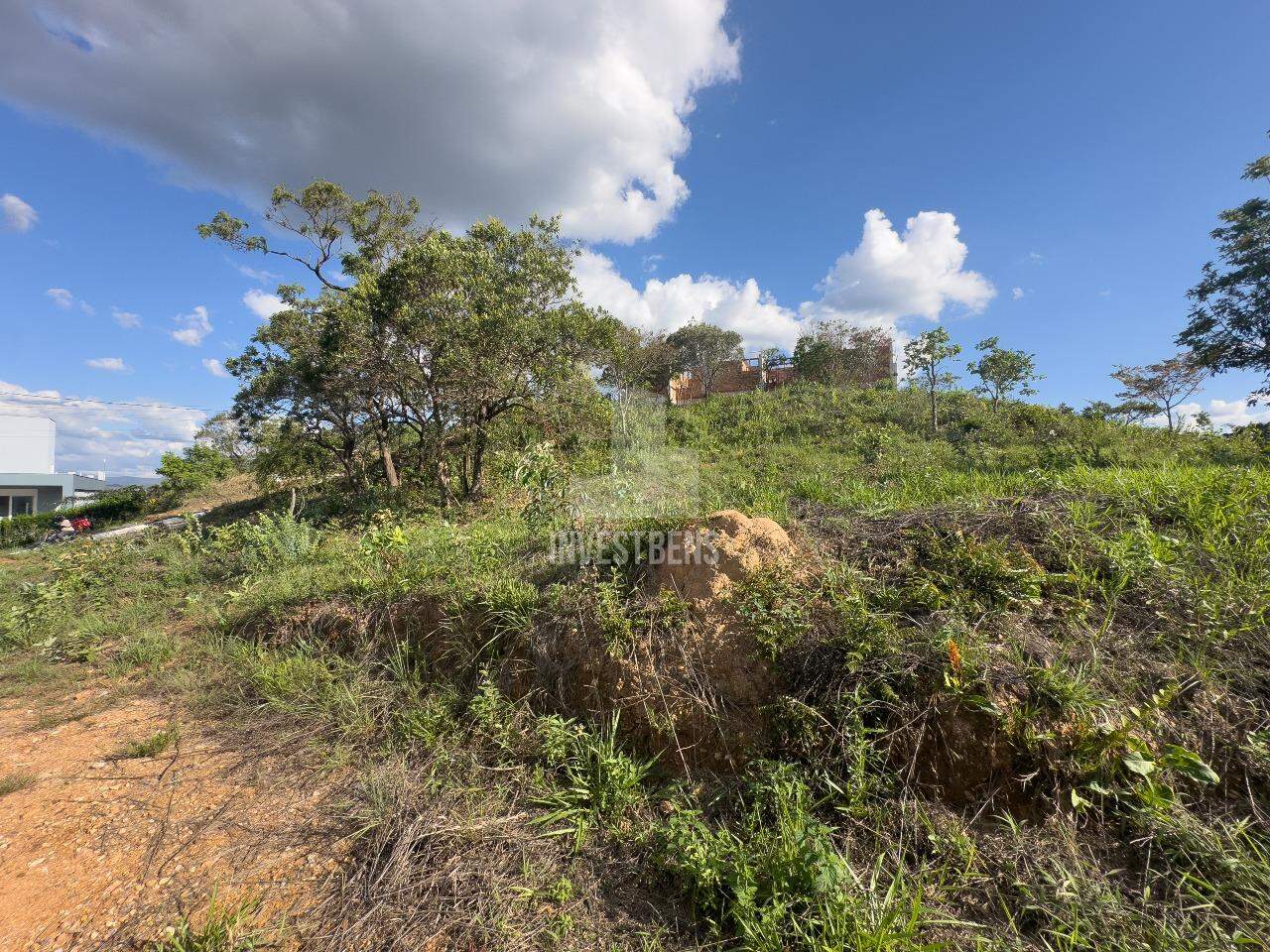 Lote em condomínio à venda no Mirante da Mata: 