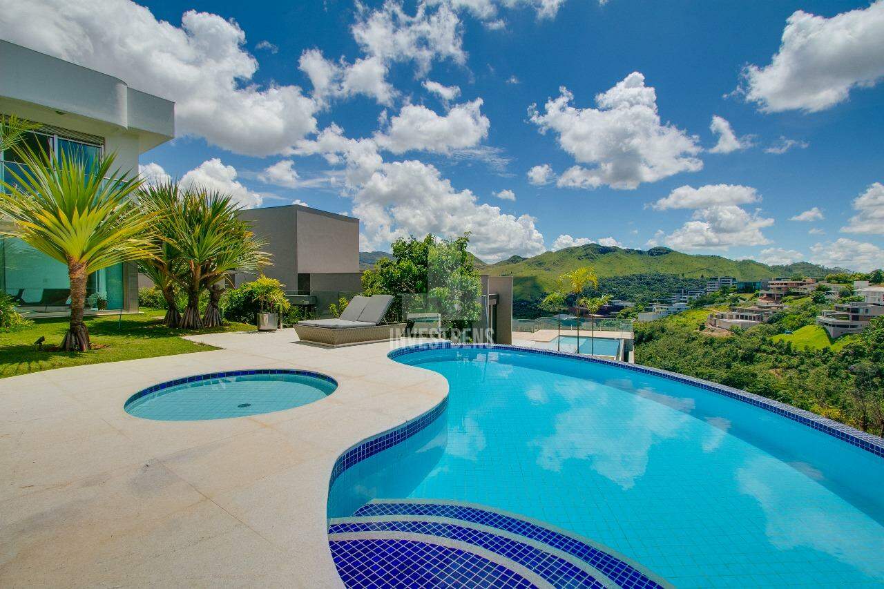 Casa à venda no Vale dos Cristais: 