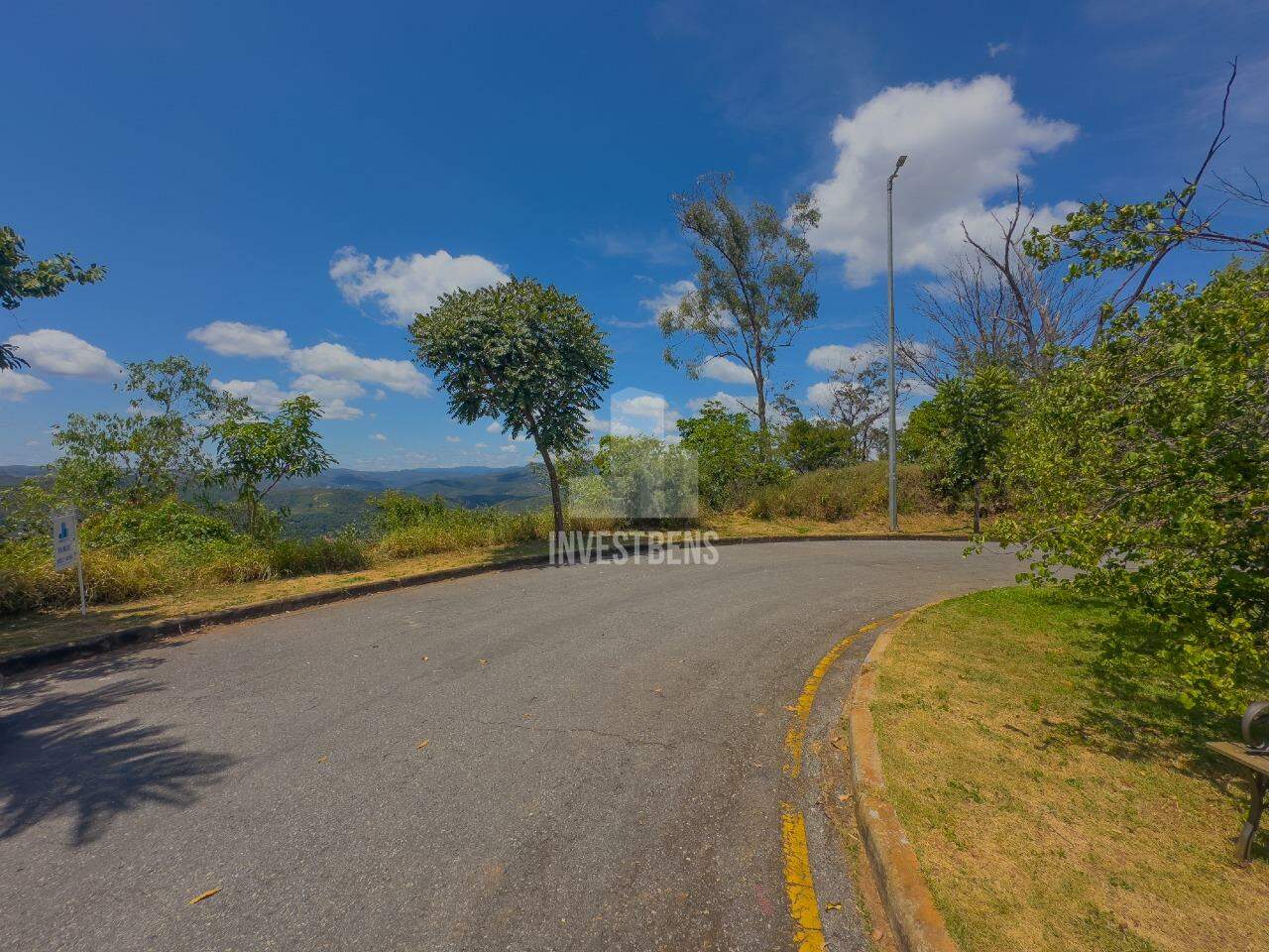 Lote em condomínio à venda no Quintas Do Sol: 