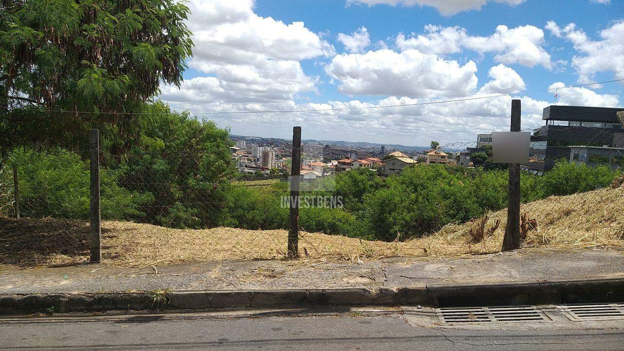 Lote para aluguel no Estoril: 