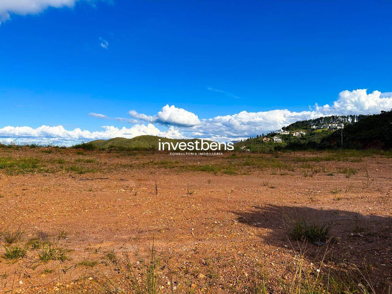 Lote em condomínio à venda no Vila Del Rey: 