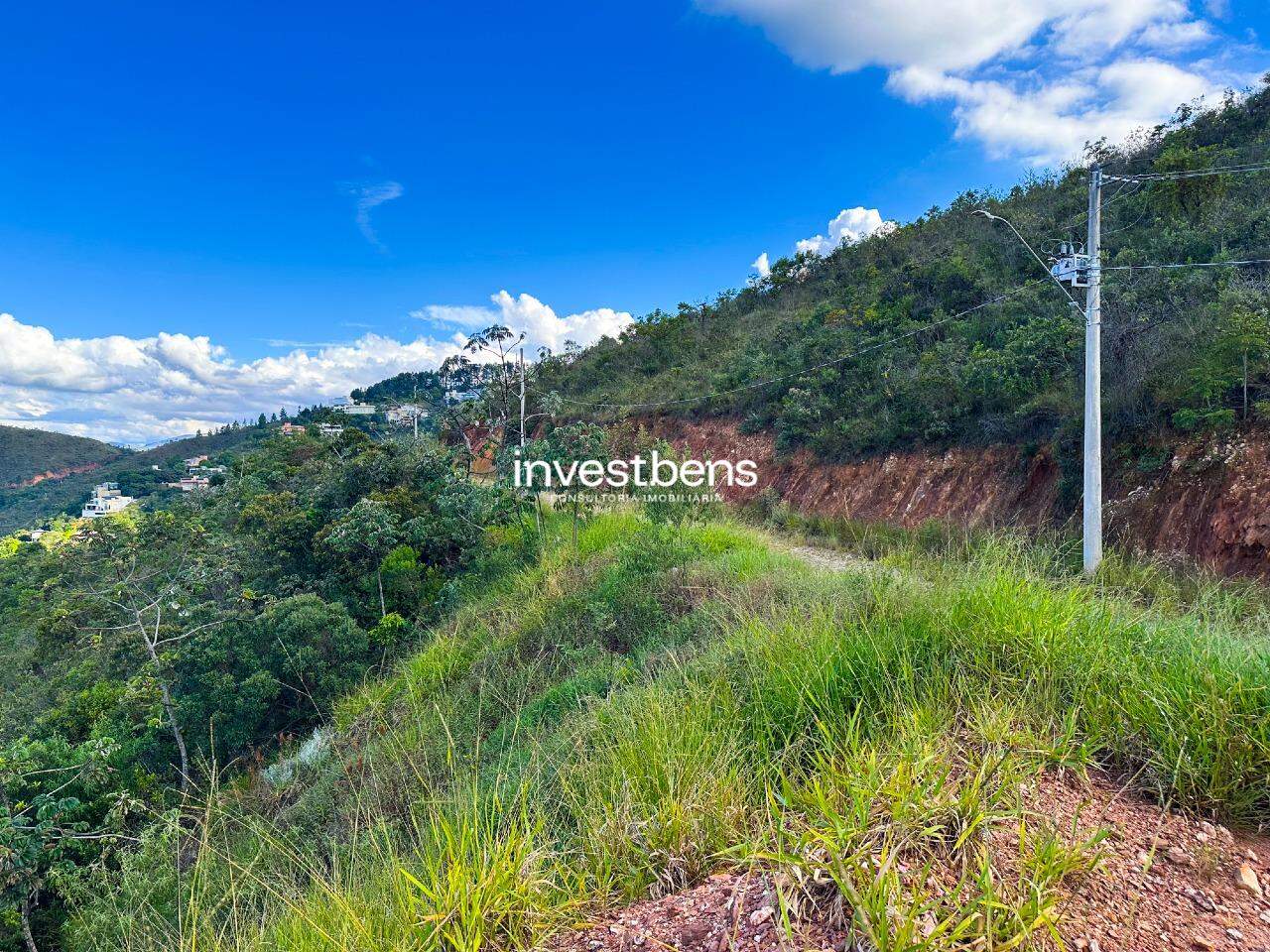 Lote em condomínio à venda no Vila Del Rey: 