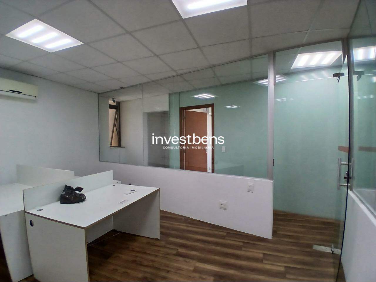 Sala para aluguel no Vila da Serra: 