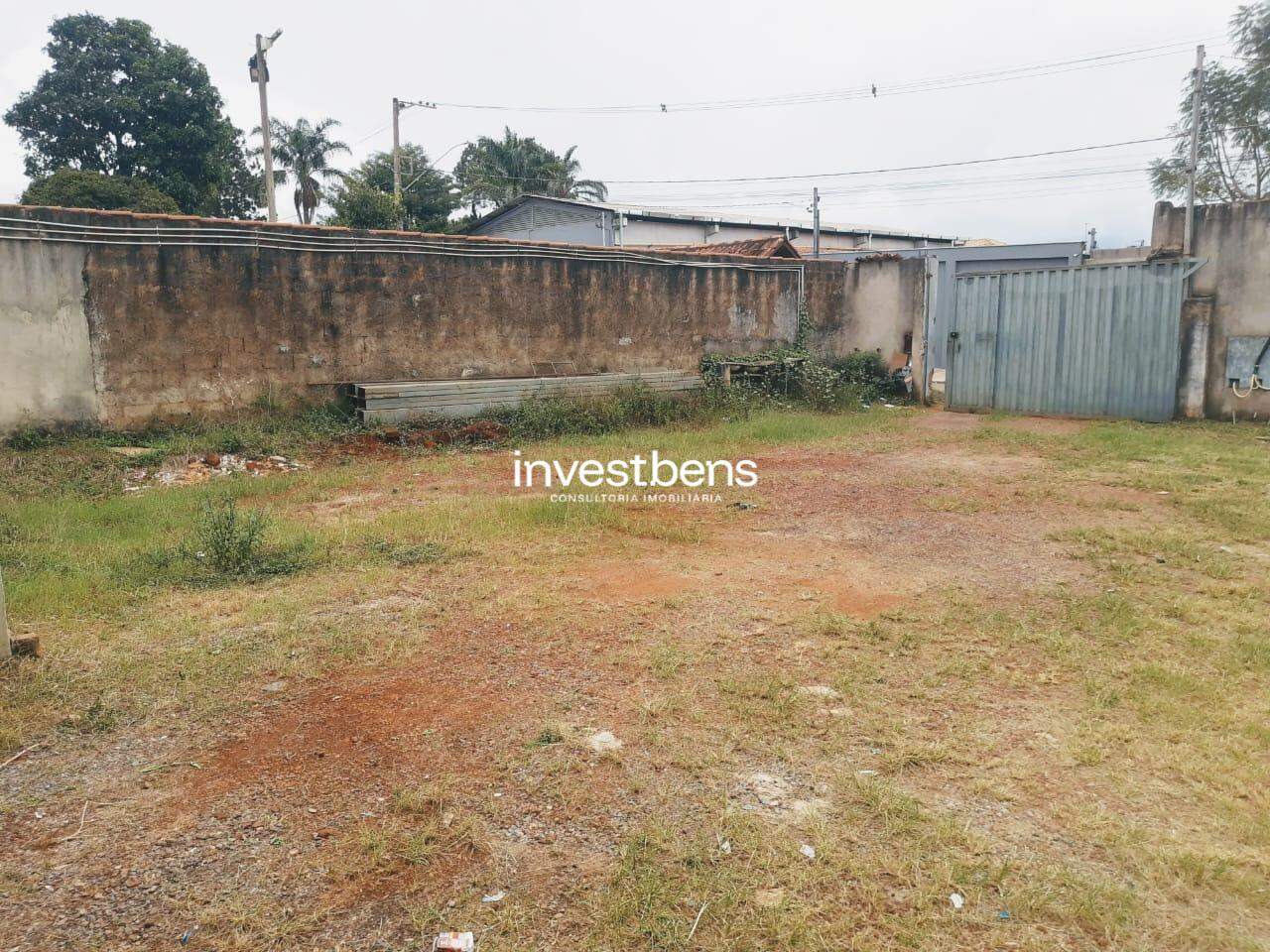 Lote à venda no Jardim Canadá: 
