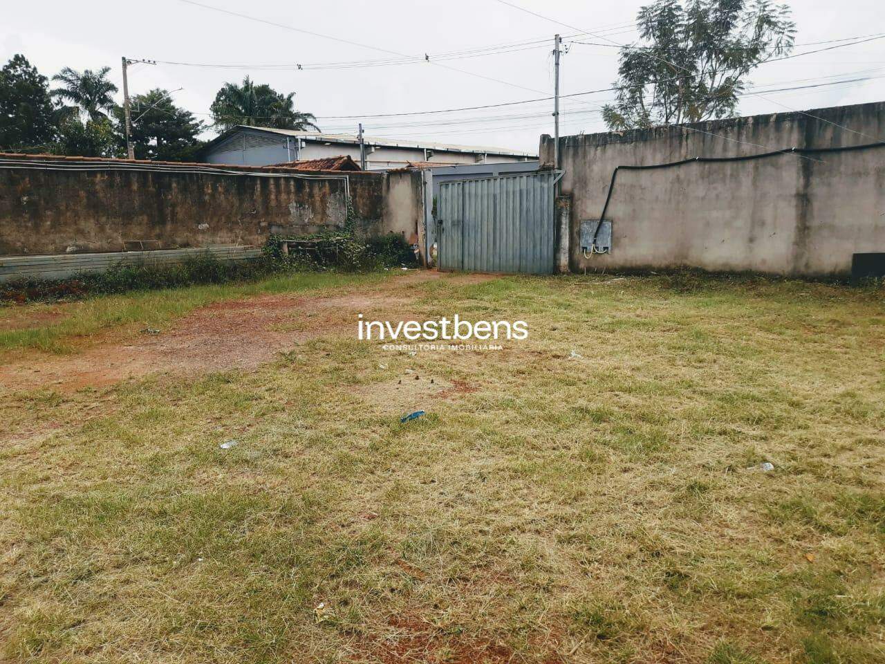 Lote à venda no Jardim Canadá: 