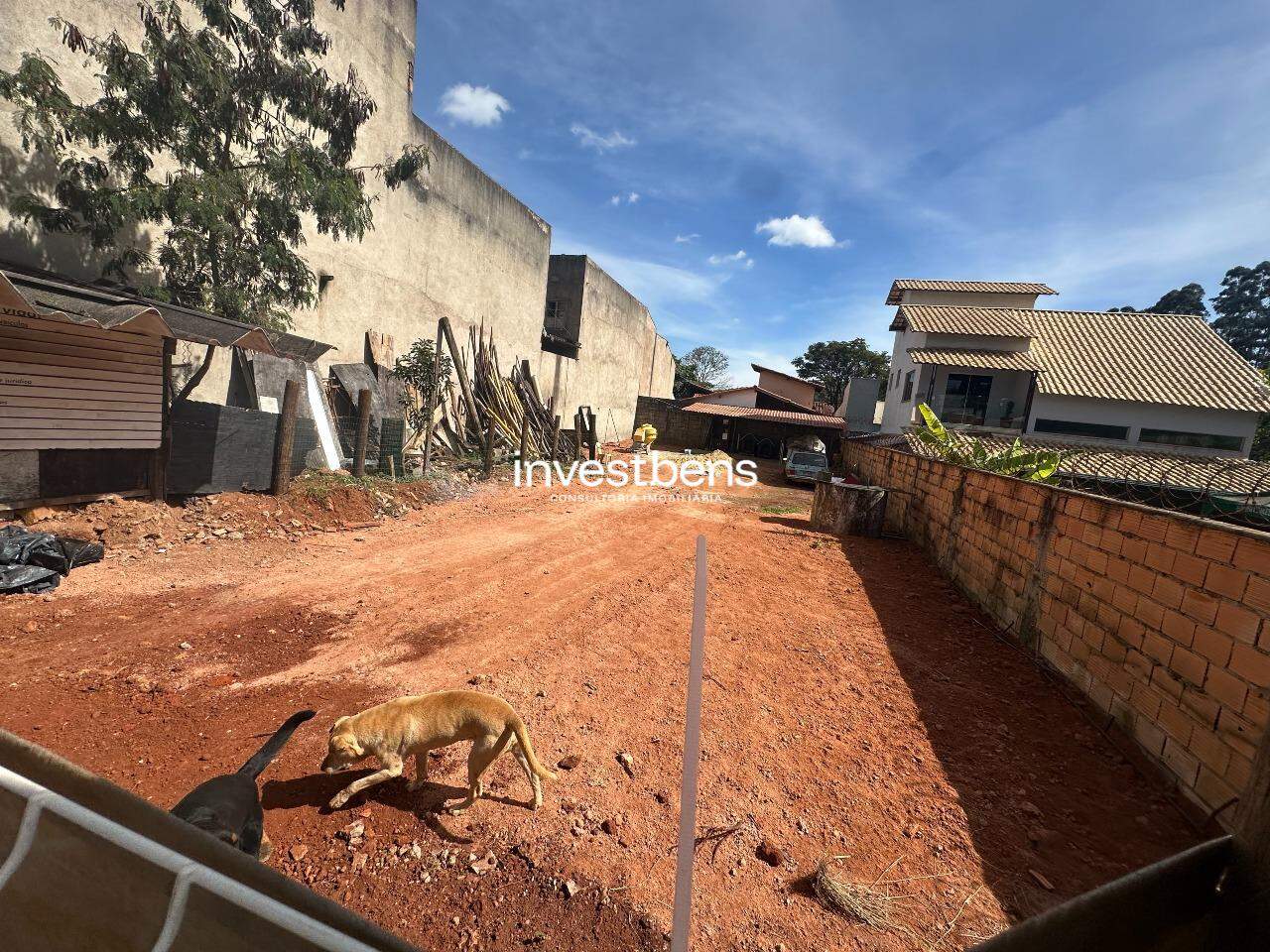 Lote à venda no Jardim Canadá: 