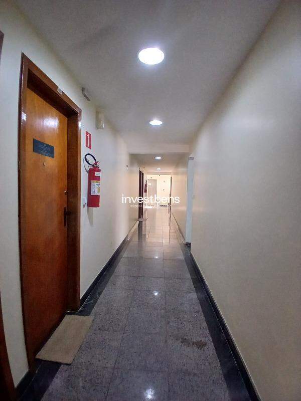 Sala à venda no Belvedere: 