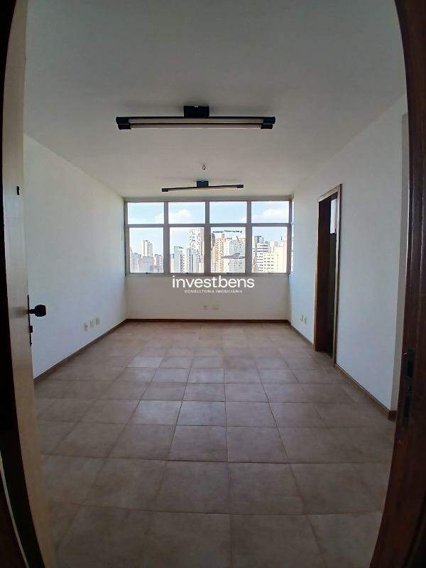 Sala para aluguel no Santo Agostinho: 