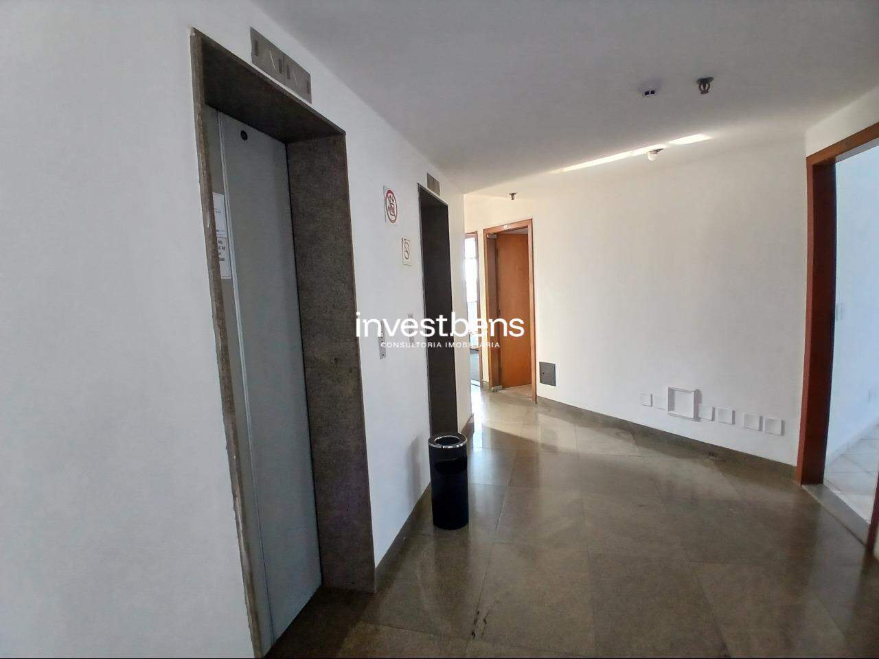 Sala para aluguel no Santo Agostinho: 