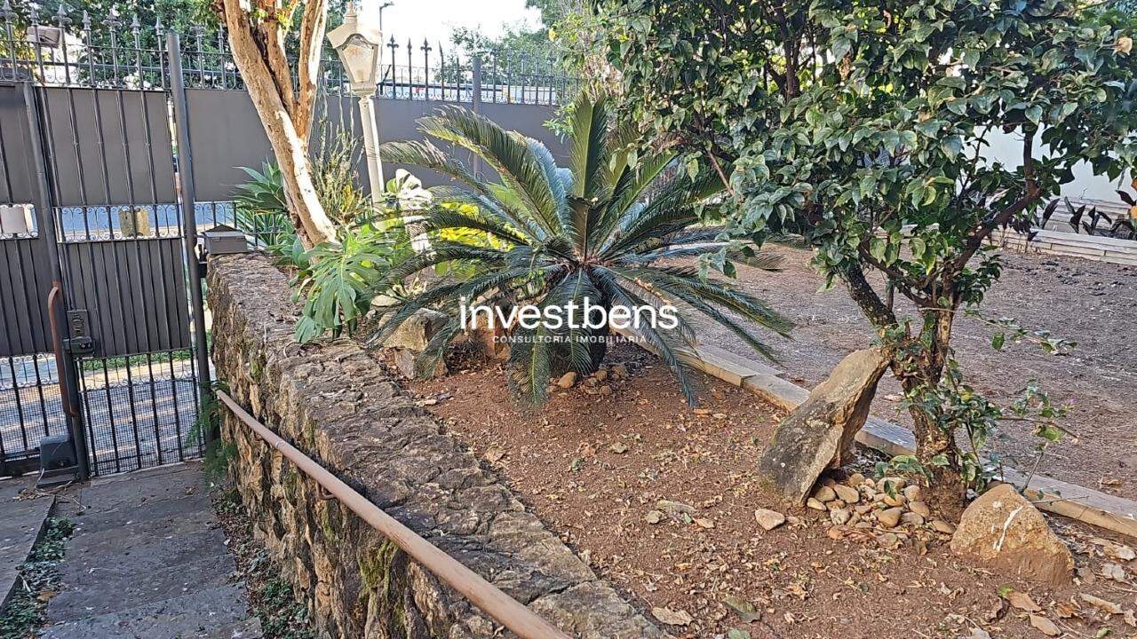 Casa à venda no Belvedere: 