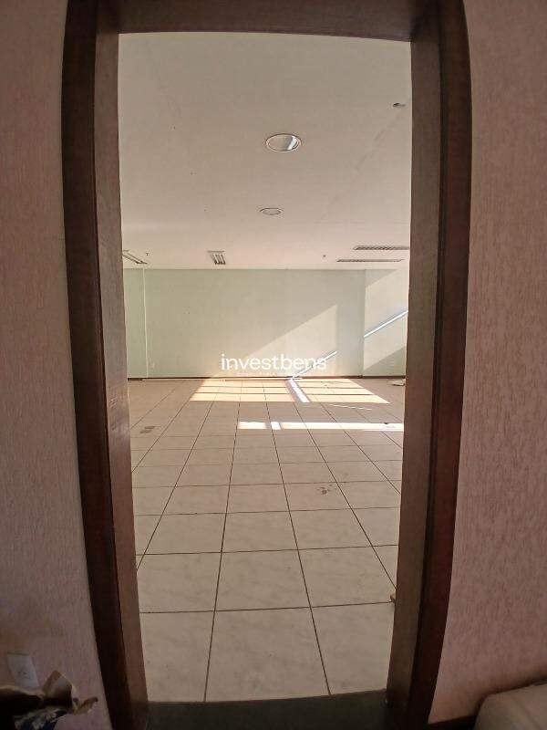 Sala para aluguel no Barro Preto: 