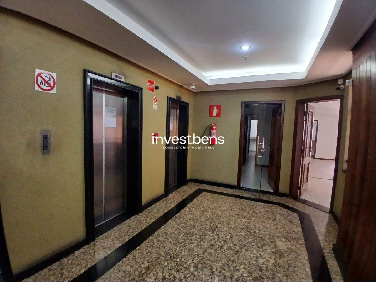 Sala para aluguel no Barro Preto: 