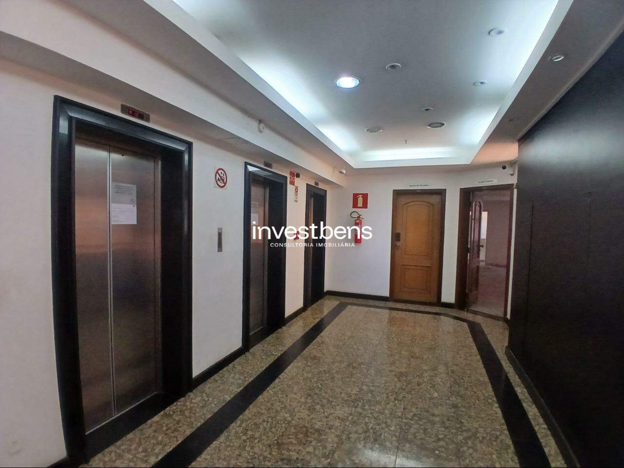 Sala para aluguel no Barro Preto: 