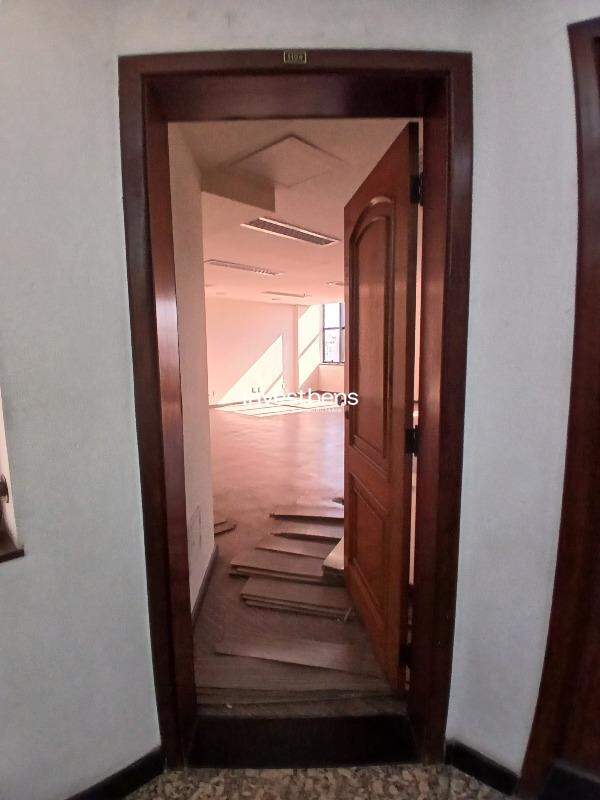 Sala para aluguel no Barro Preto: 