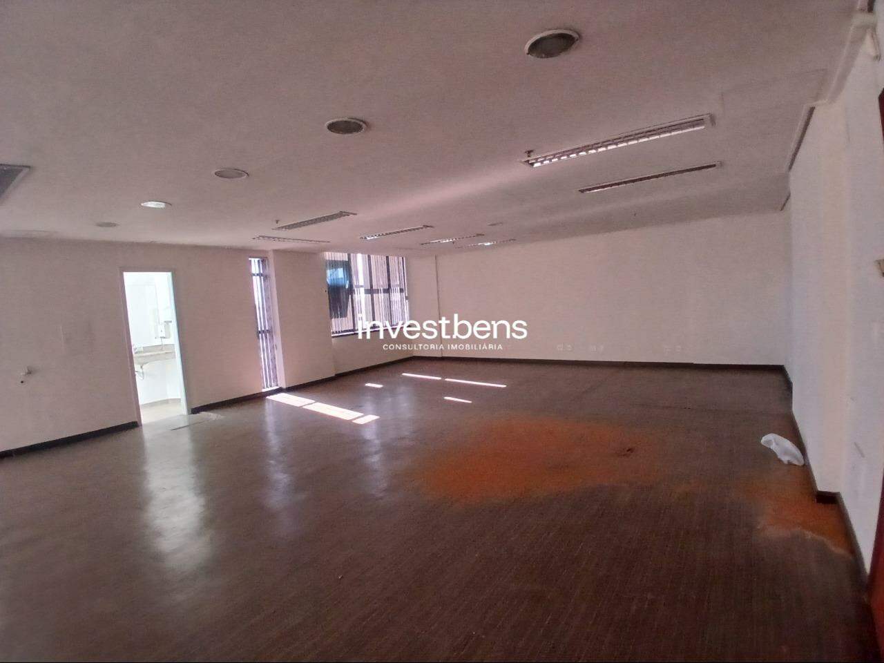 Sala para aluguel no Barro Preto: 