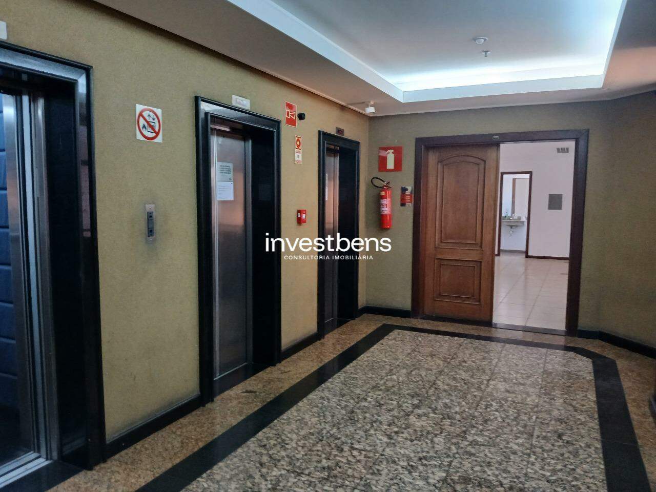 Sala para aluguel no Barro Preto: 
