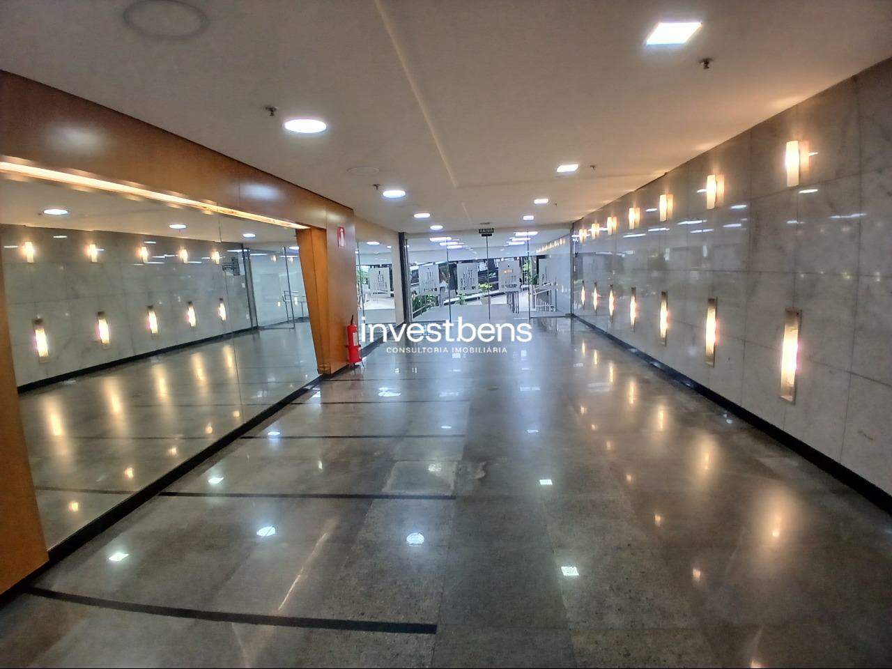 Sala para aluguel no Centro: 