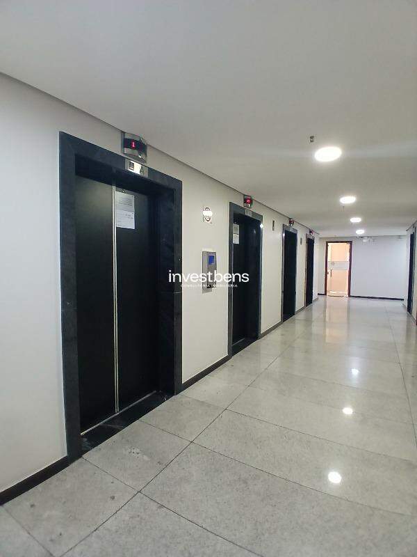 Sala para aluguel no Centro: 
