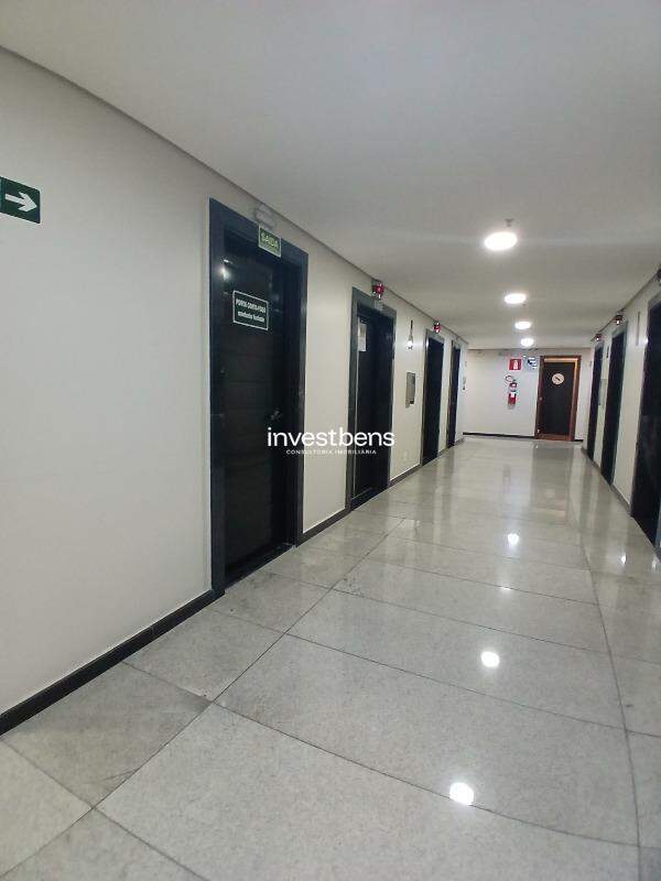 Sala para aluguel no Centro: 