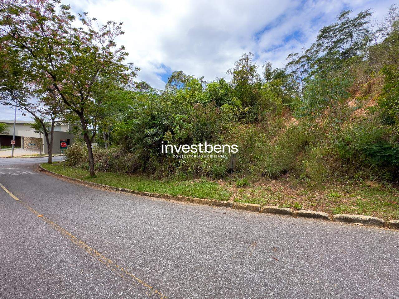 Lote em condomínio à venda no Quintas Do Sol: 