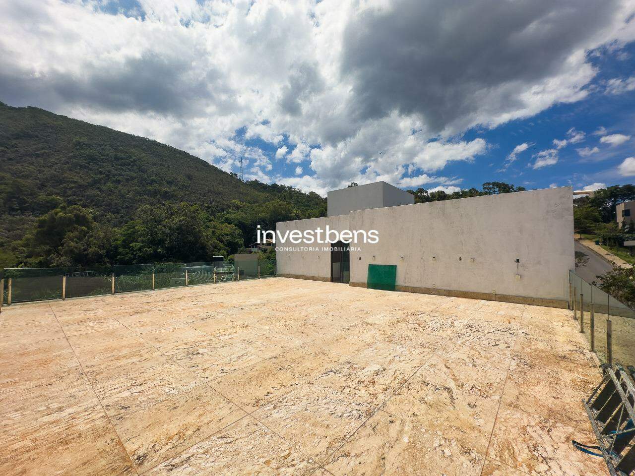 Casa em condomínio para aluguel no Quintas Do Sol: 