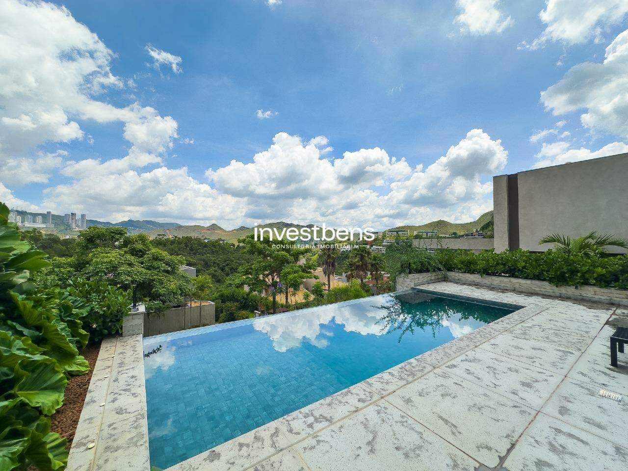 Casa à venda no Vale dos Cristais: 