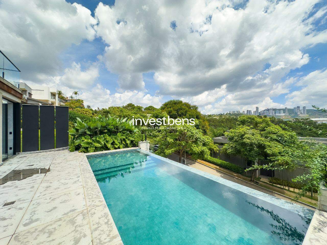 Casa à venda no Vale dos Cristais: 