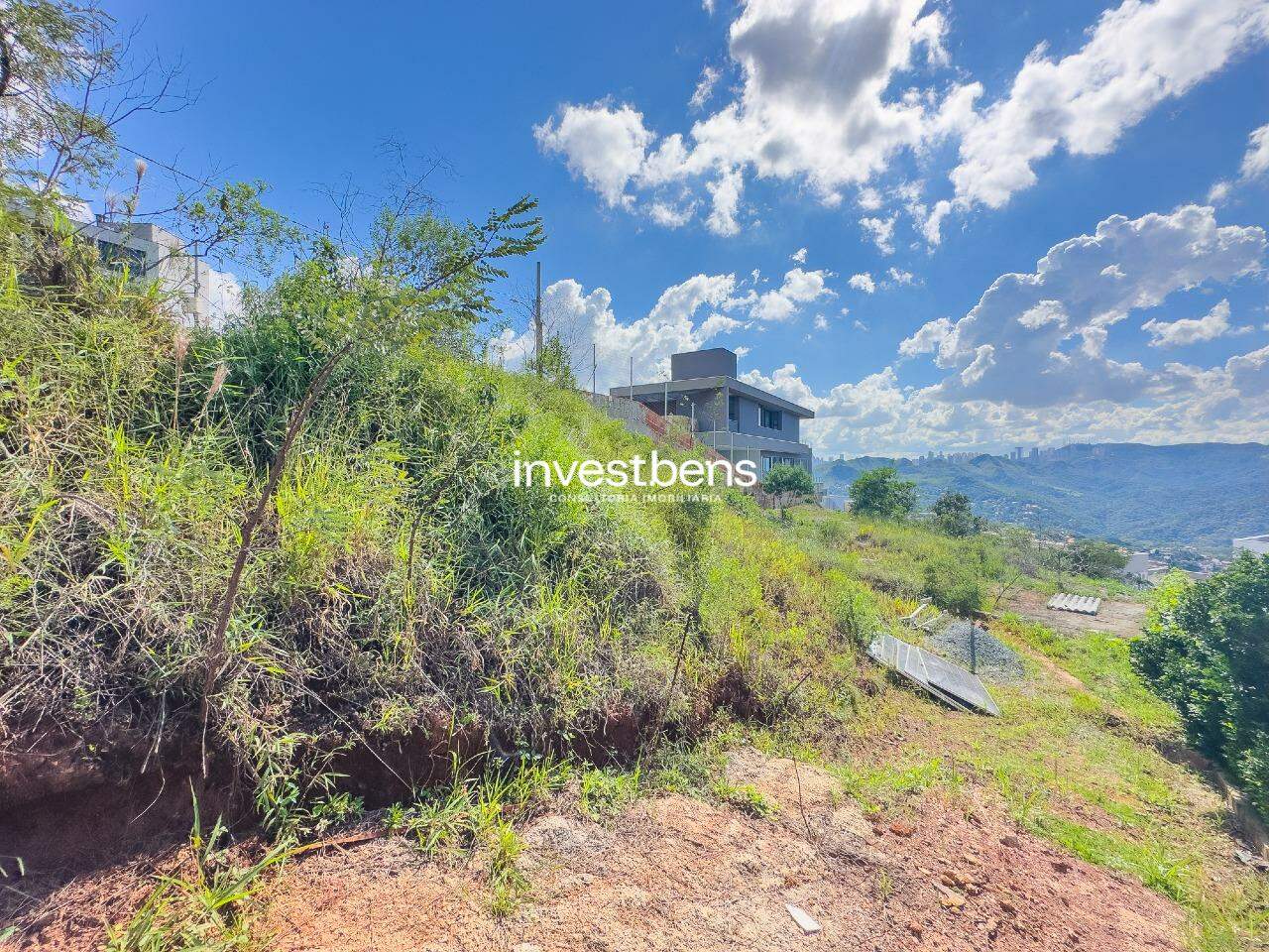 Lote em condomínio à venda no Mirante da Mata: 