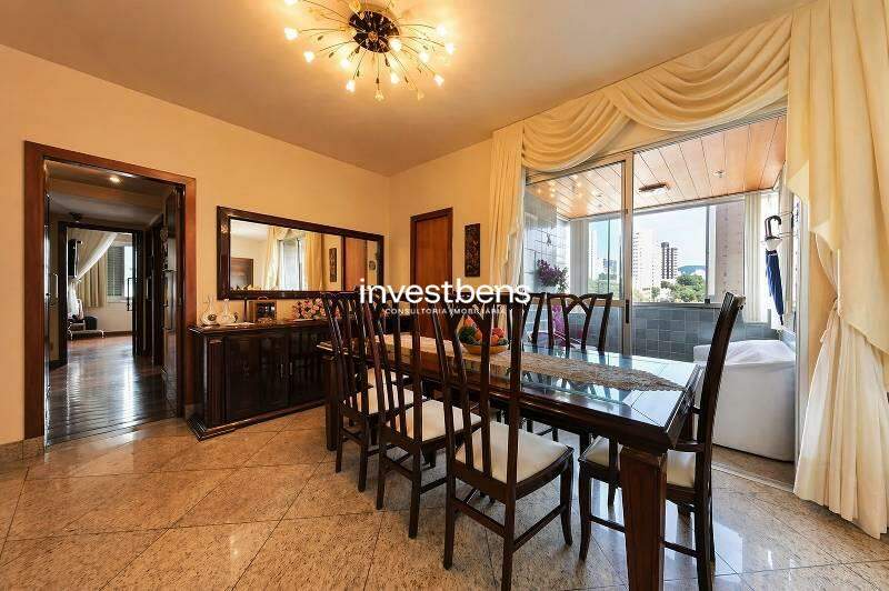 Apartamento à venda no Funcionários: 
