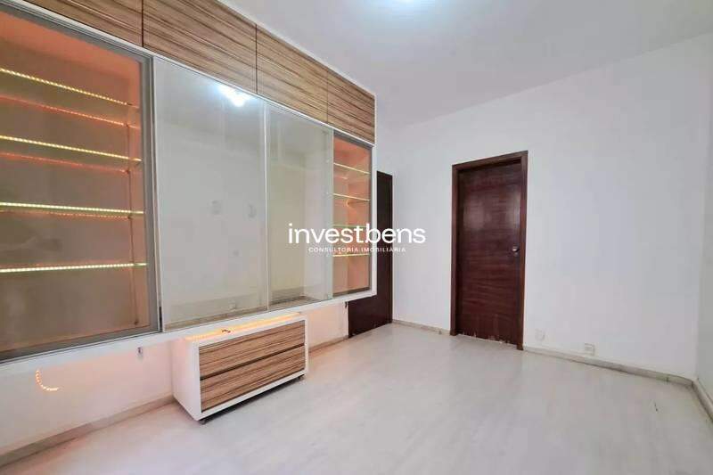 Apartamento à venda no Gutierrez: 