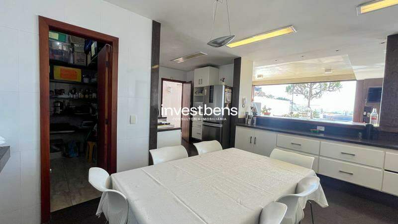 Casa à venda no Mangabeiras: 